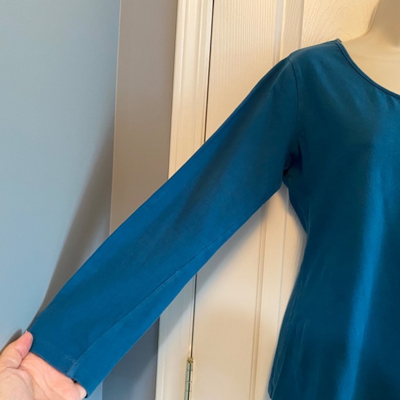 BUY 2 ITEMS GET 1 FREE - Fila Teal long sleeve T-shirt Sz L - Picture 2 of 8